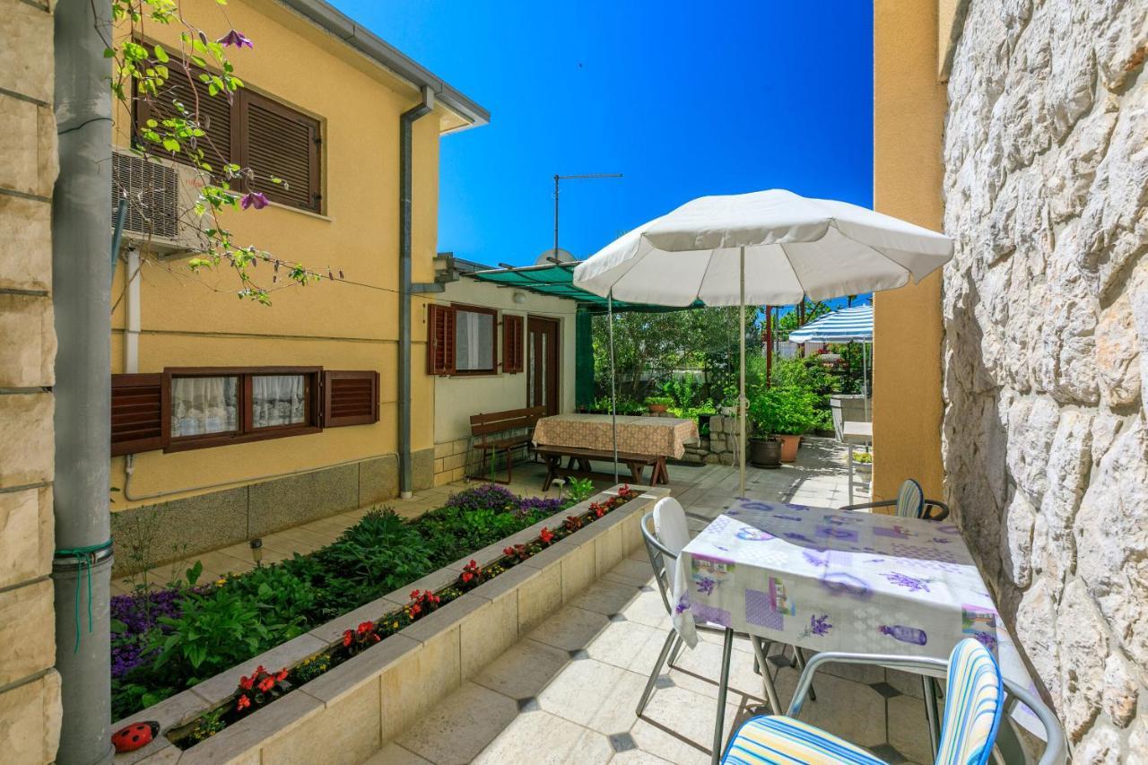 Apartments Mirena Crikvenica Kültér fotó