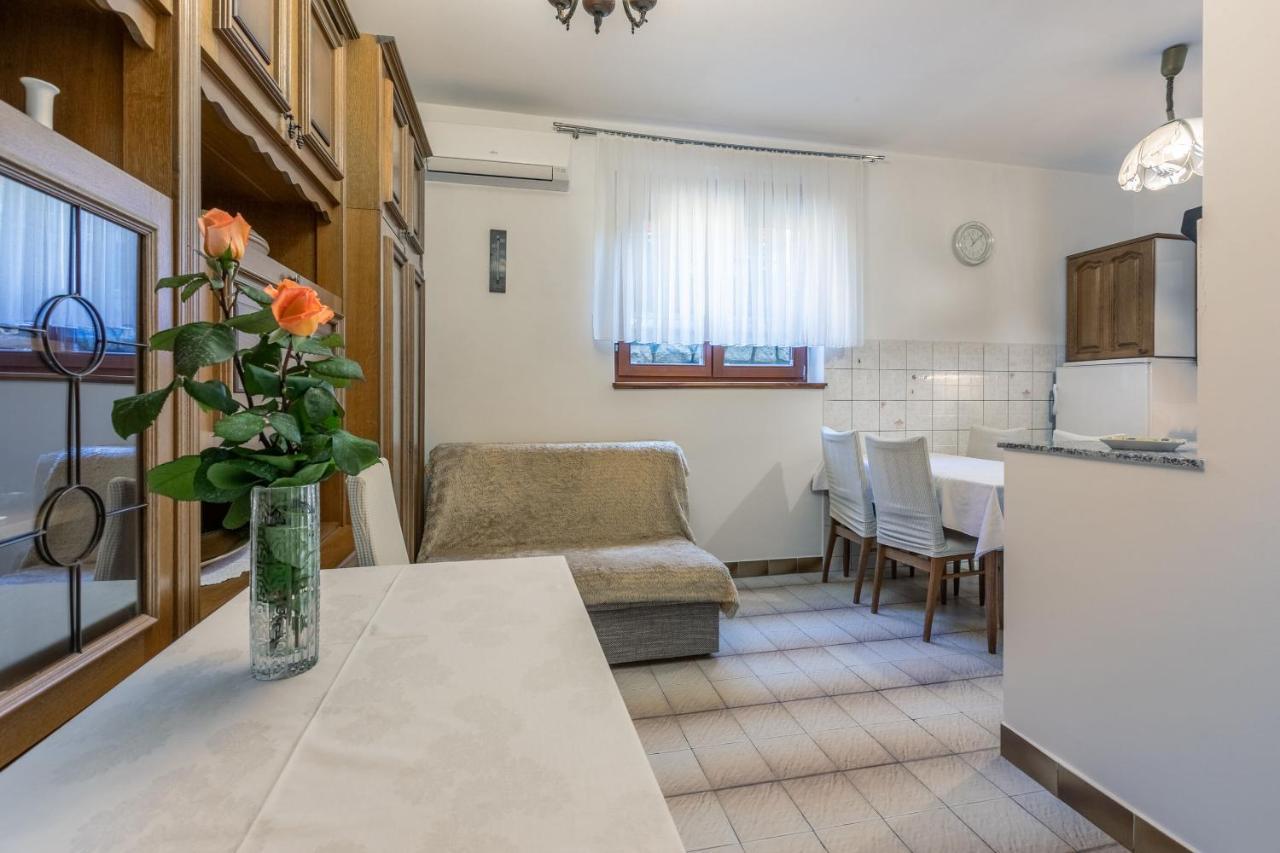 Apartments Mirena Crikvenica Kültér fotó