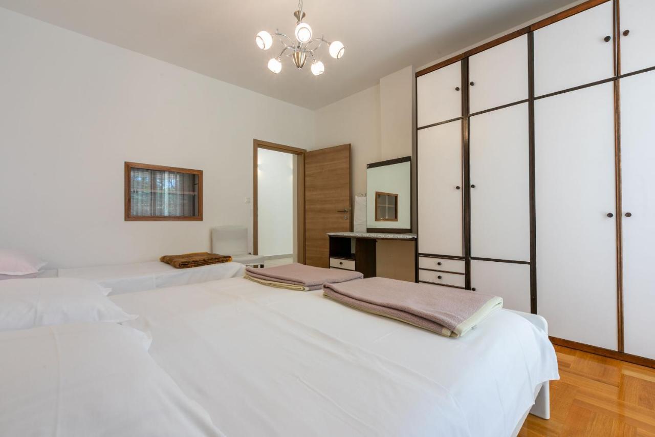 Apartments Mirena Crikvenica Kültér fotó